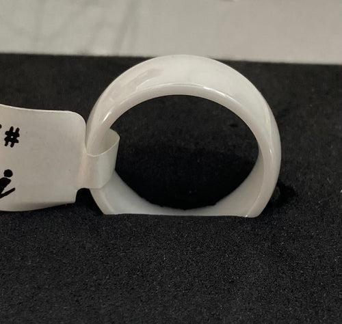 Anello in ceramica bianco fascia larga